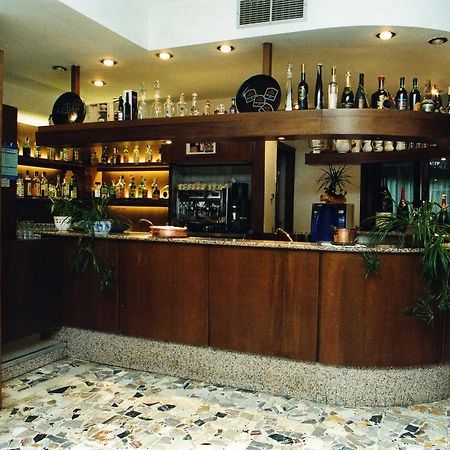 Ristorante Primula Bianca Hotell Varzi Eksteriør bilde