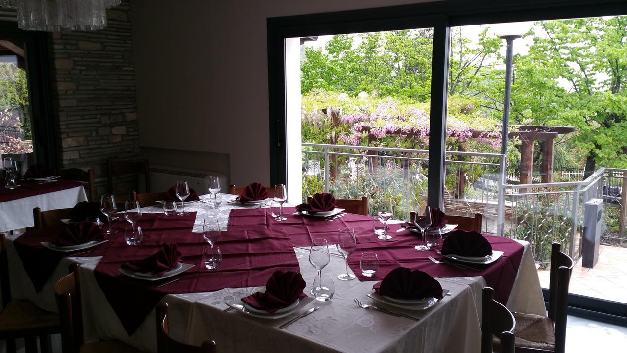 Ristorante Primula Bianca Hotell Varzi Eksteriør bilde